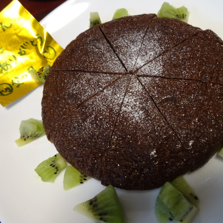 材料2つだけ思いたったらすぐ!ガトーショコラ